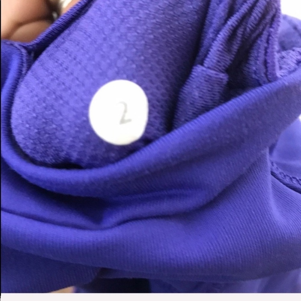 Lululemon Breezy Mesh Crop Leggings Size 2 - Picture 6 of 7